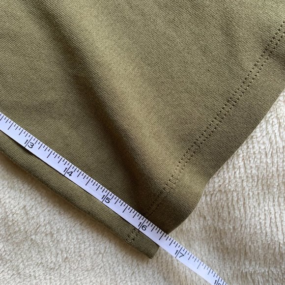 J Crew Perfect Fit Olive Green Basic Long Sleeve T Shirt - Small - Picture 6 of 8